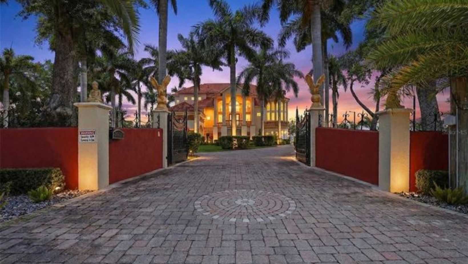 Plumbing Services in Boyette Springs FL